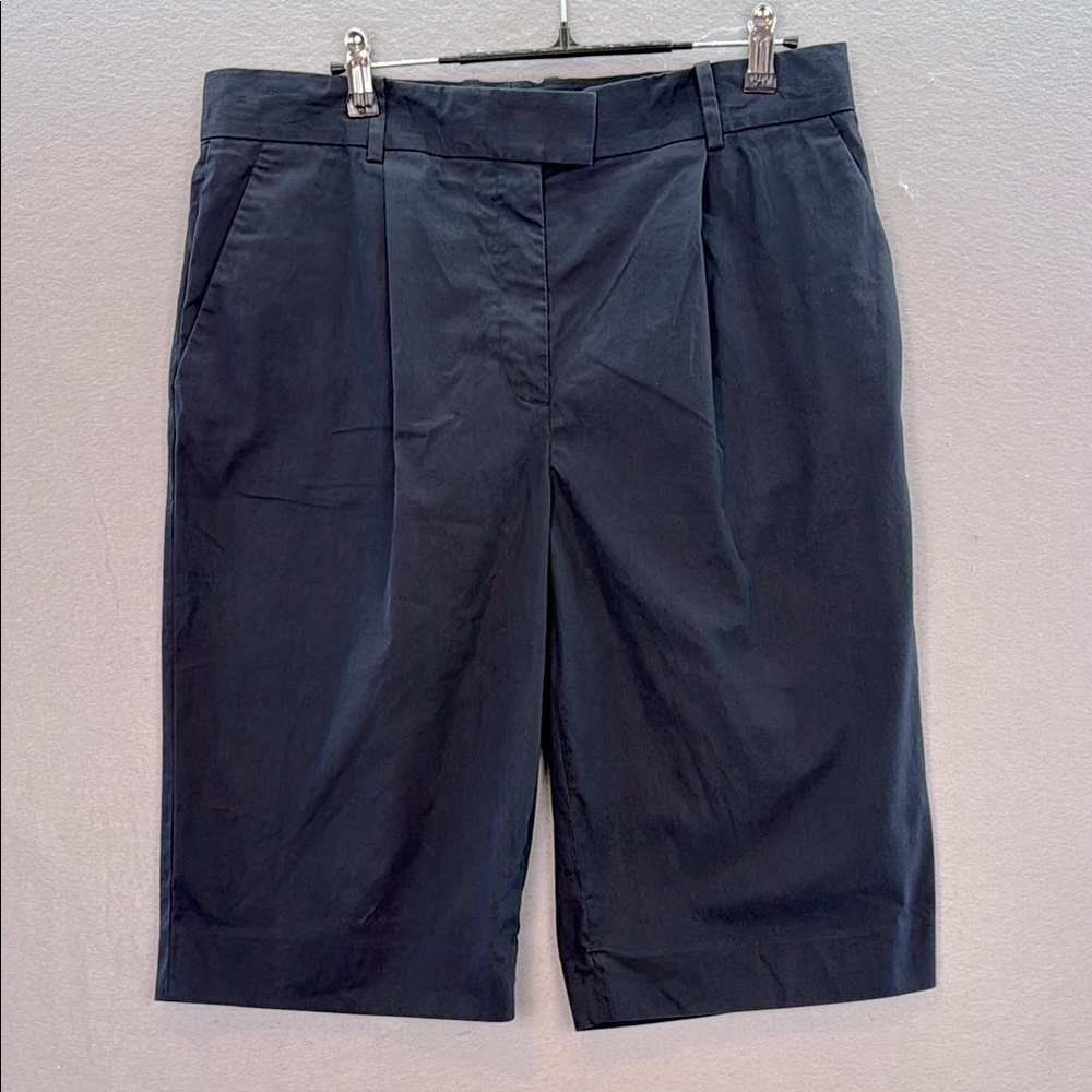 COS - Women's cotton blend knee length‎ Shorts navy blue Bermuda pants size 10